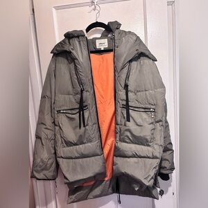 OROLAY "THE AMAZON" DOWN WINTER JACKET Size XL